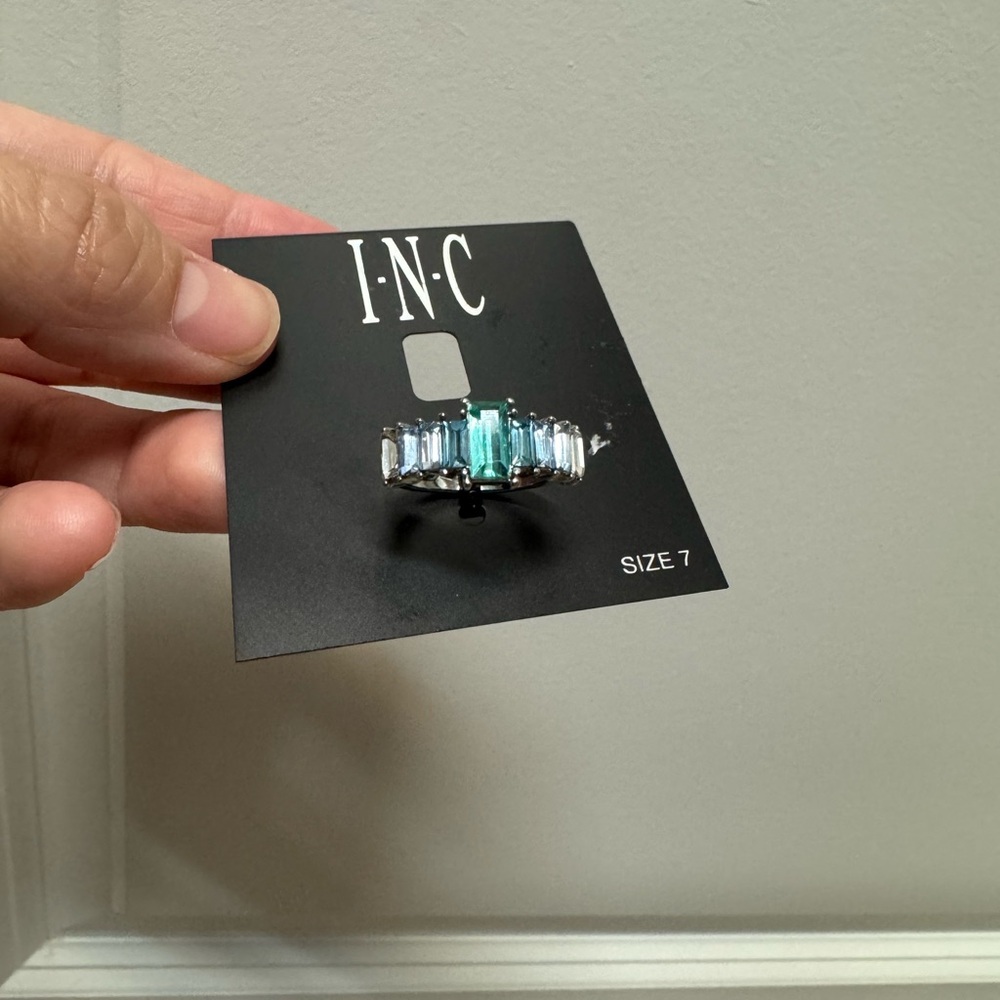 NEW INC fashion blue and silver ring